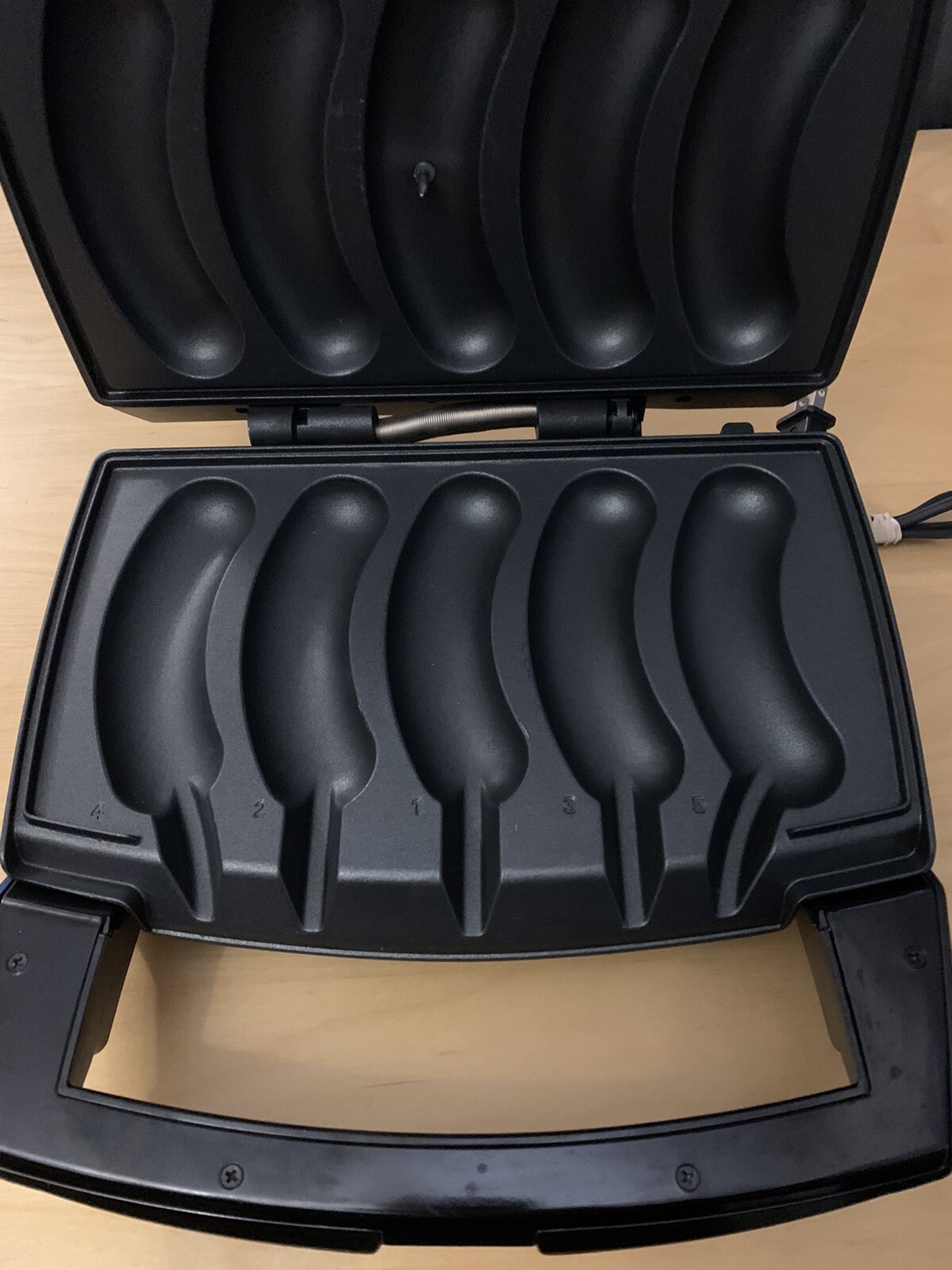 Johnsonville Sizzling Sausage Grill BTG0498 EUC Indoor – No Drip Tray – Works
