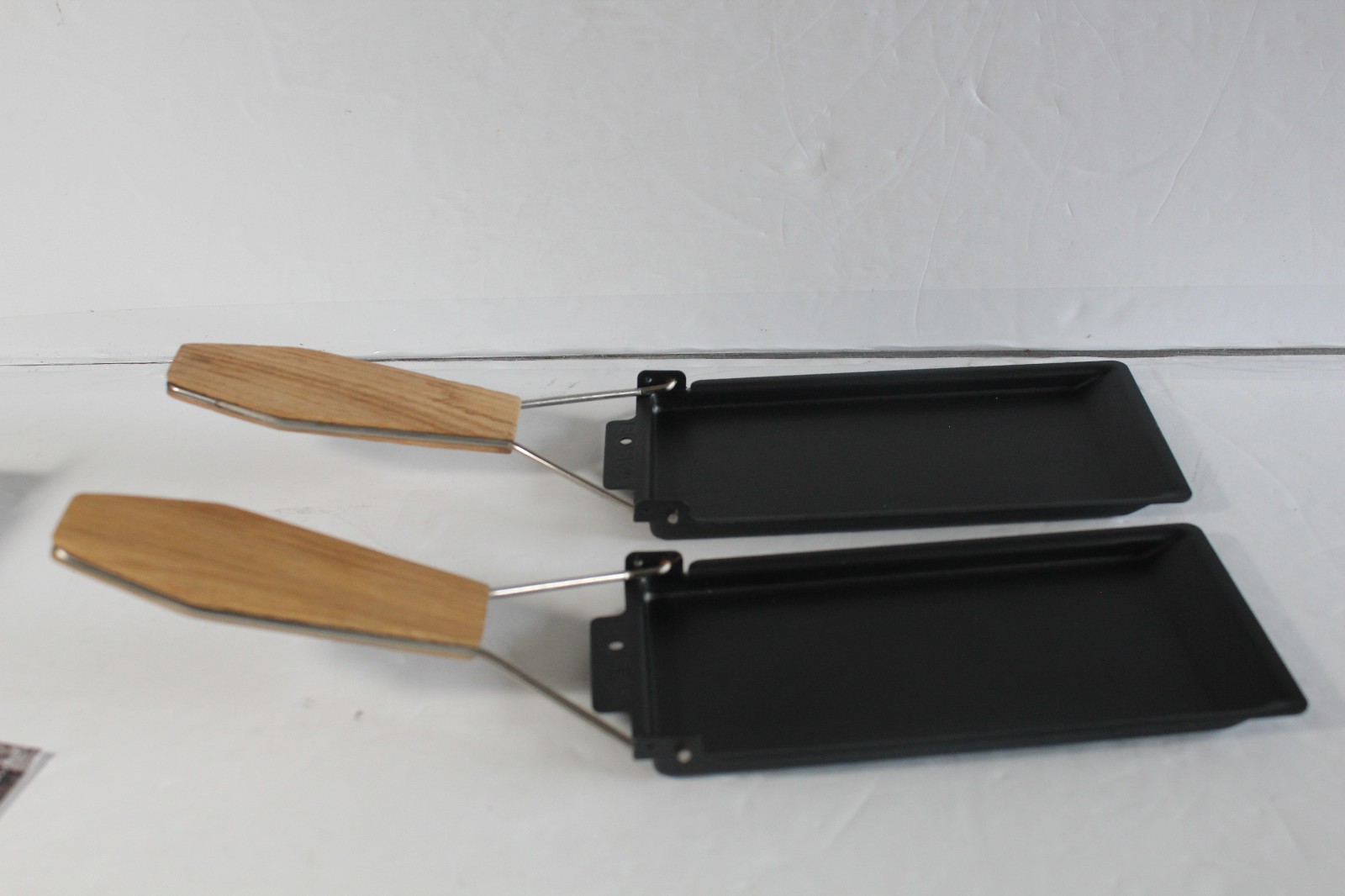 2 Lot: Boska Partyclette to Go Oslo Cheese Raclette Grill Fondue 7.5″ x 3.5″