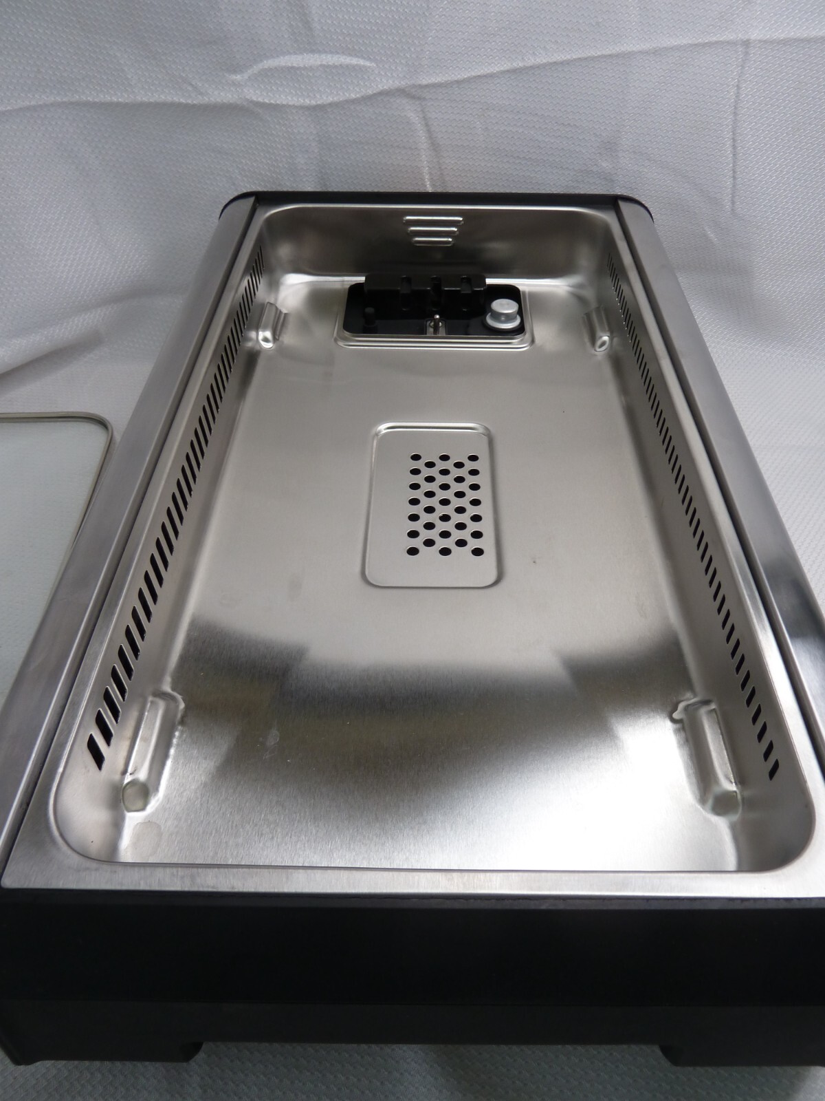Techwood Smokeless Grill w/Tempered Glass Lid LED Smart Control Panel GR-800