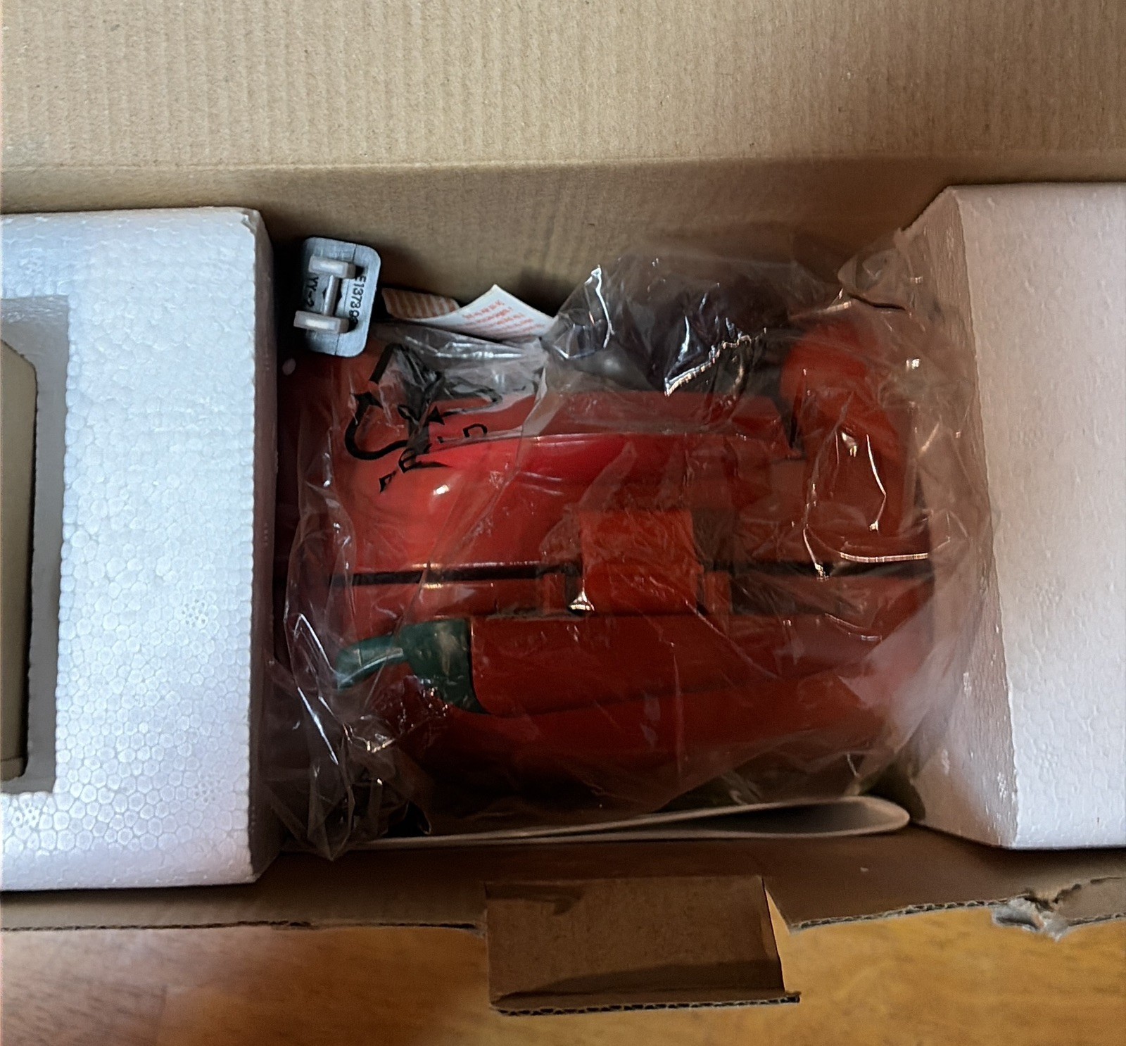 El Paso Chile Company Red Quesadilla Maker New Open Box red pepper color