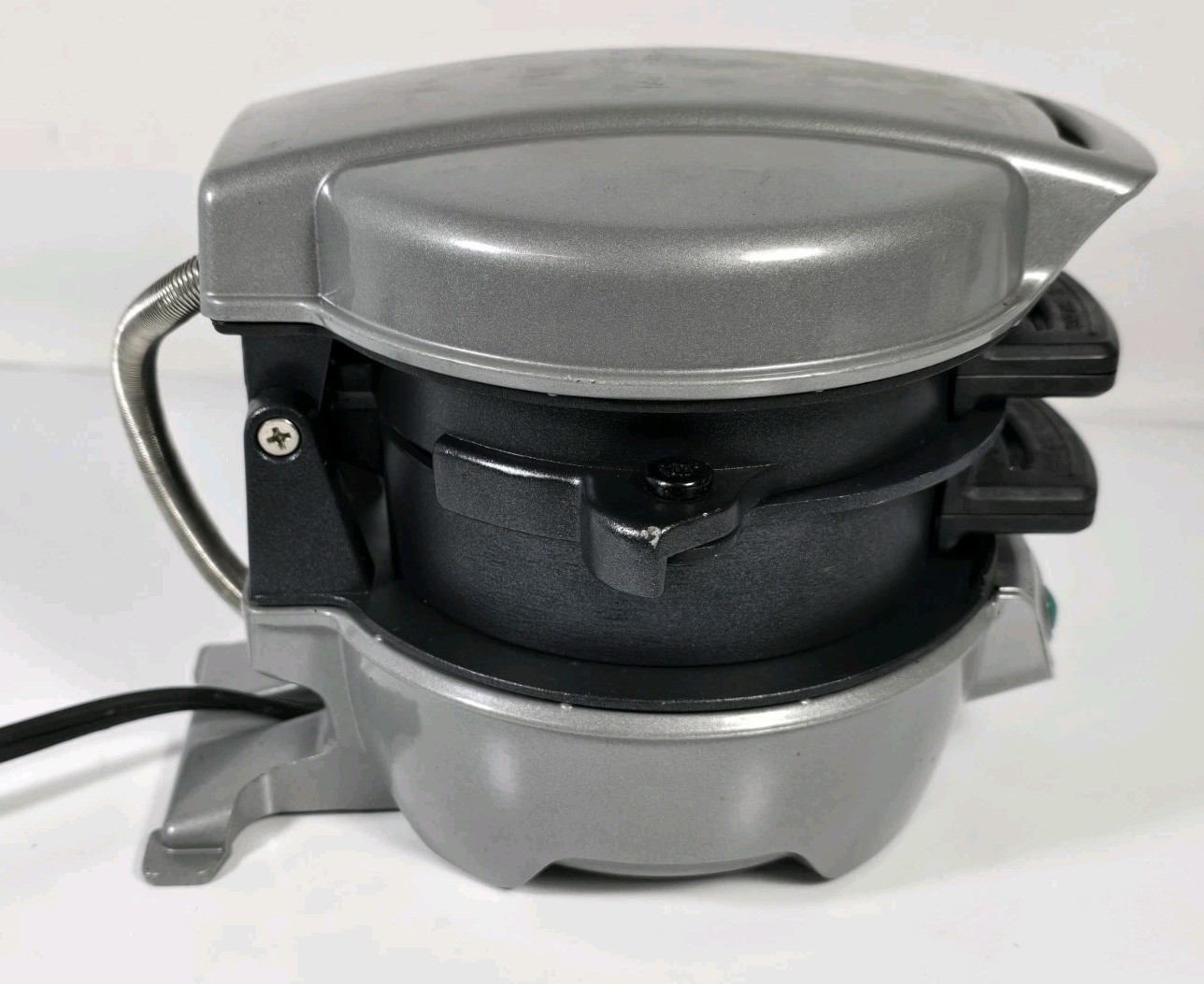 Hamilton Beach Breakfast Sandwich Maker Silver Model 25475 Great Condition Used