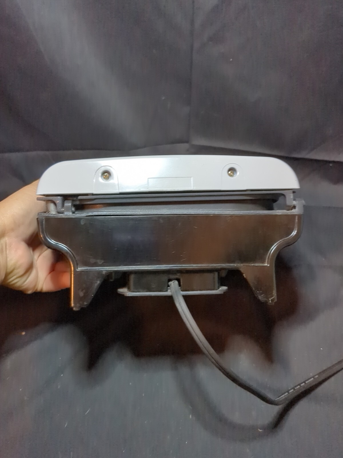 GEORGE FOREMAN GRILL GR0038W Champ Non-Stick. 7″ x 6″ No Drip Tray