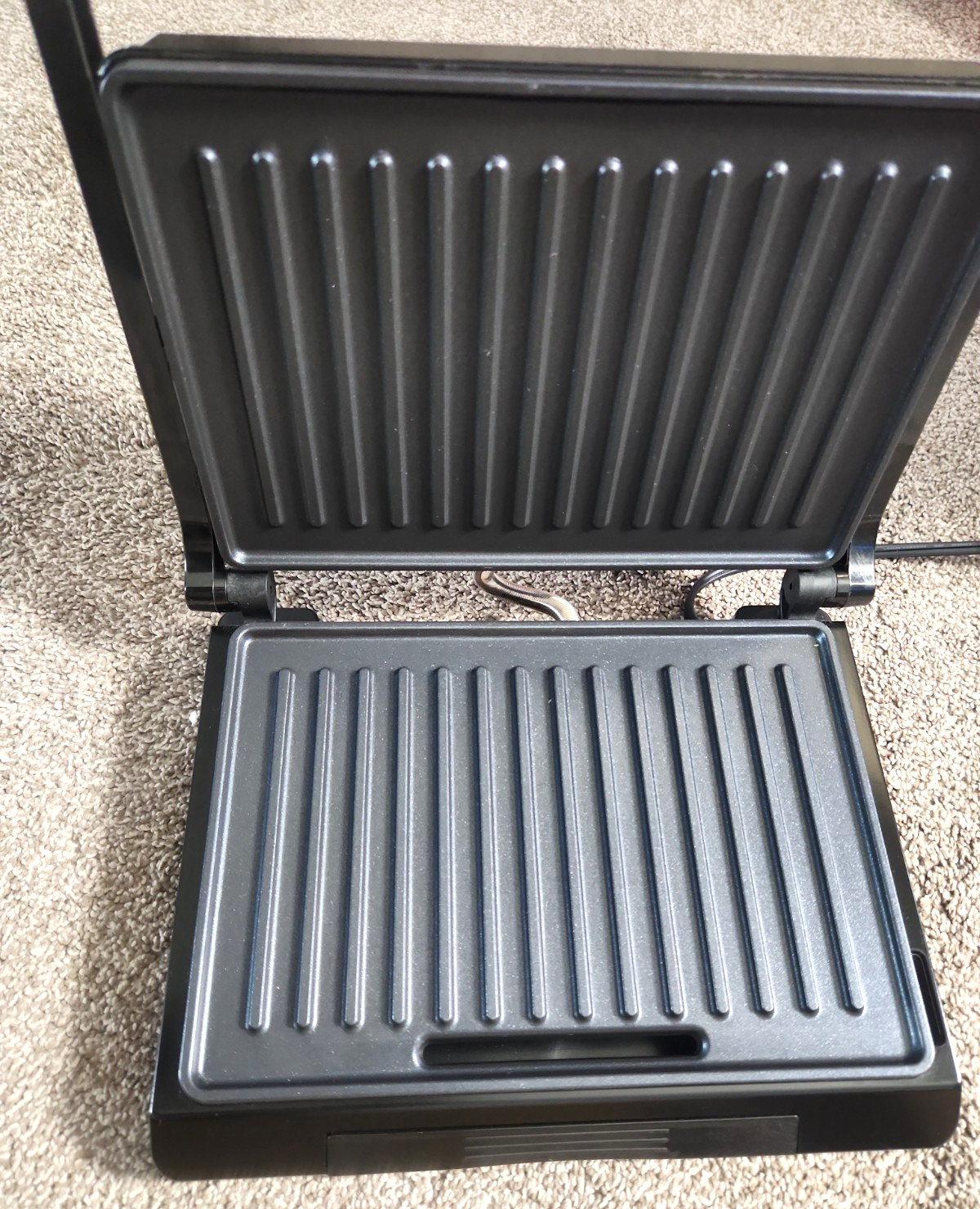 Proctor Silex Panini Press & Compact Grill, Nonstick Plates, 25440MN