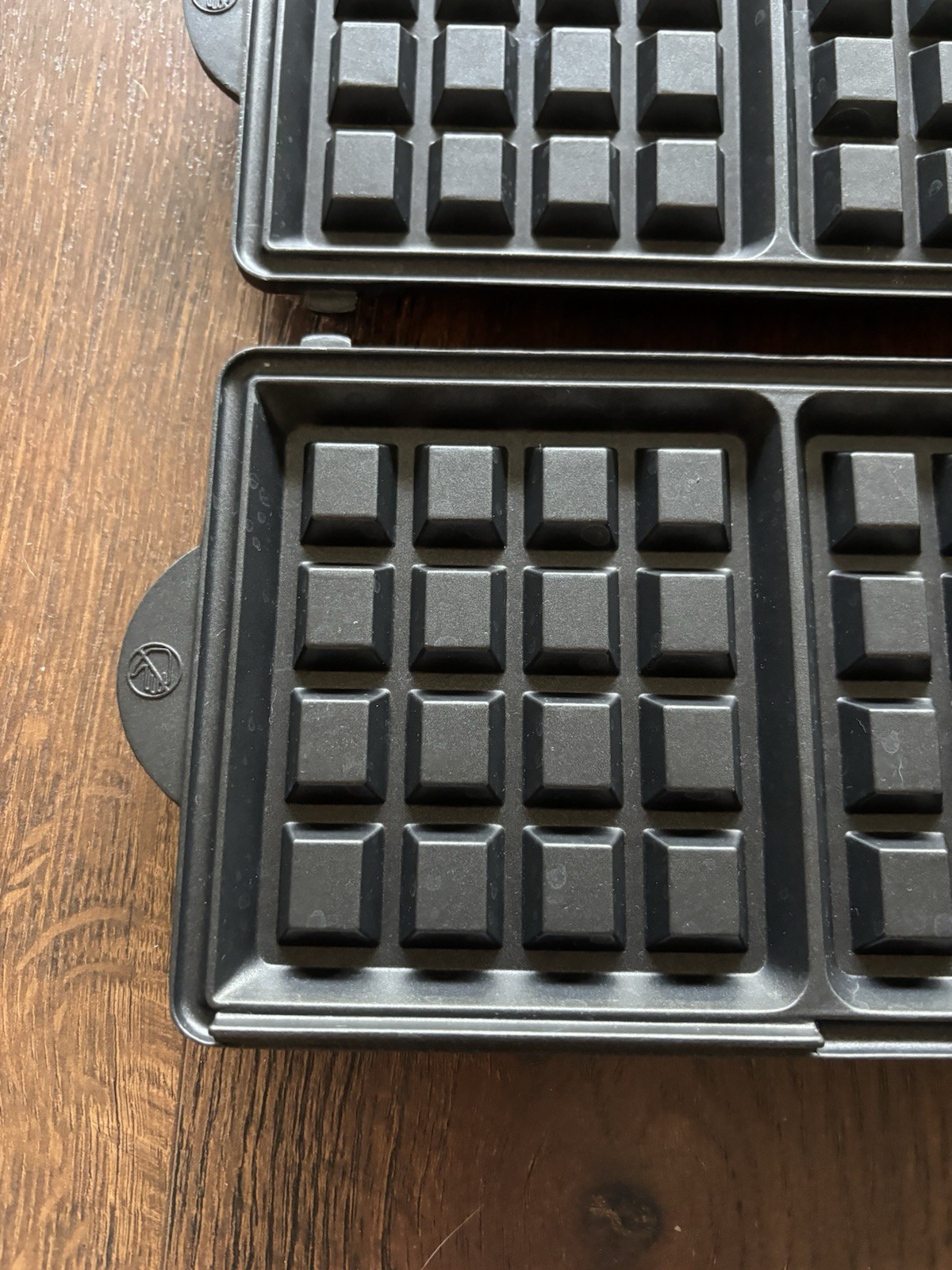 Tefal Avante Sandwich & Waffle Maker Replacement Waffle Plates 9” x 5”