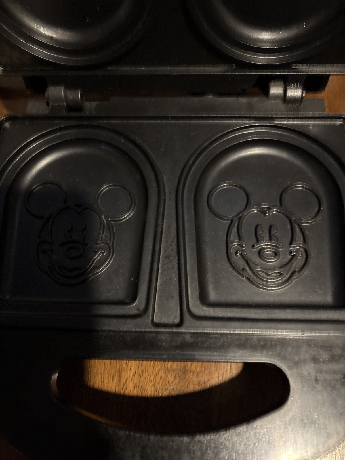 VillaWare V5555-03 Mickey’s Sandwich Maker Tested Works