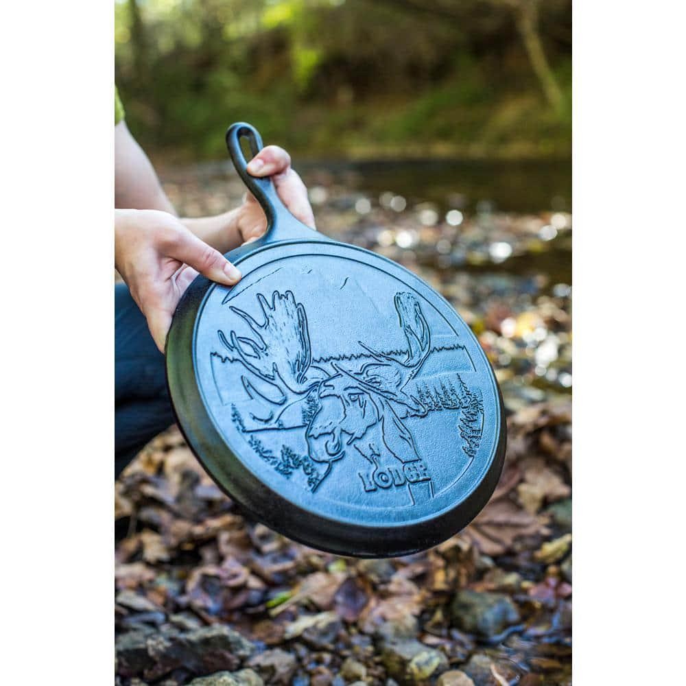Lodge Griddle 10.5″ Cast Iron Moose Design Seasoned USA Made Wildlife Series