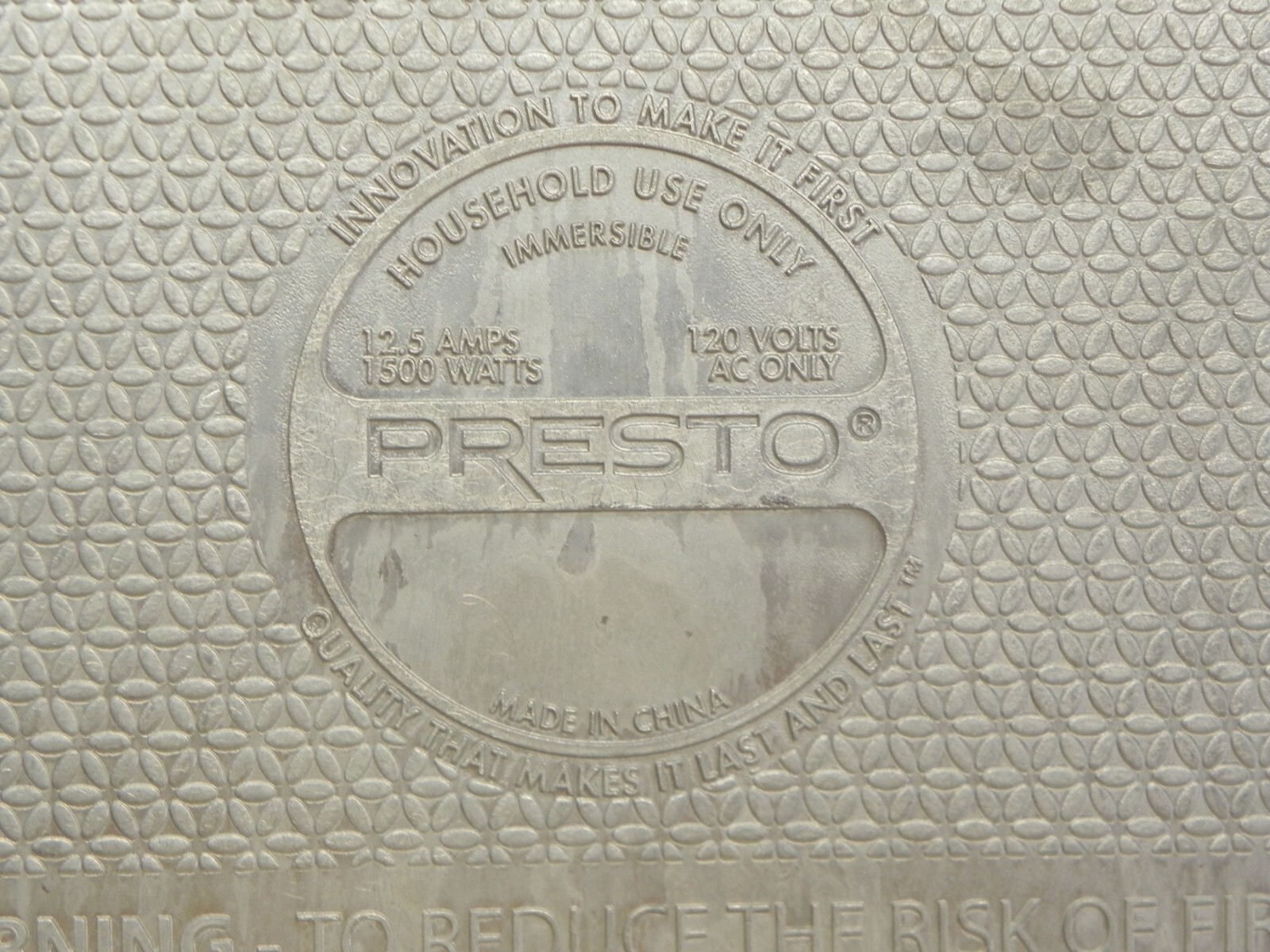 Presto Model 0706201 22-inch Ceramic Electric Griddle Cooking Surface(Part Only)
