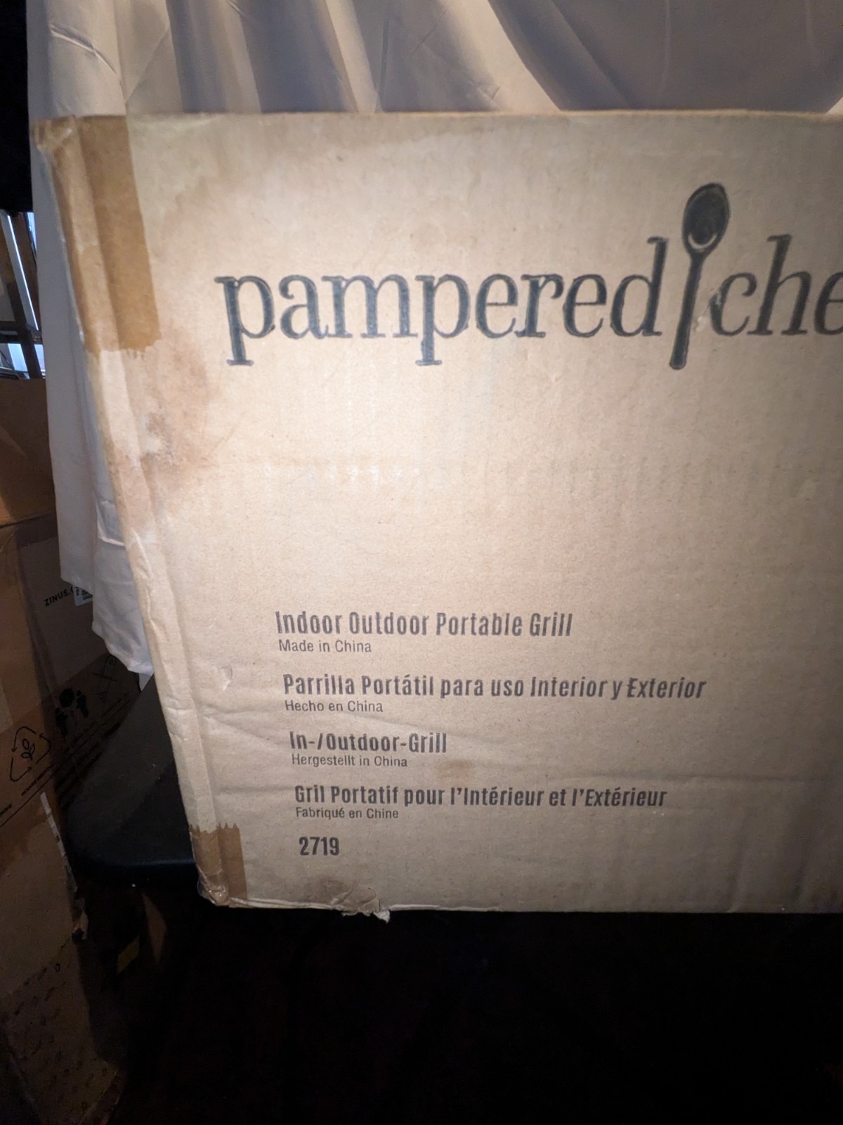 New Pampered Chef Indoor Outdoor Portable Grill For both inside and outside
