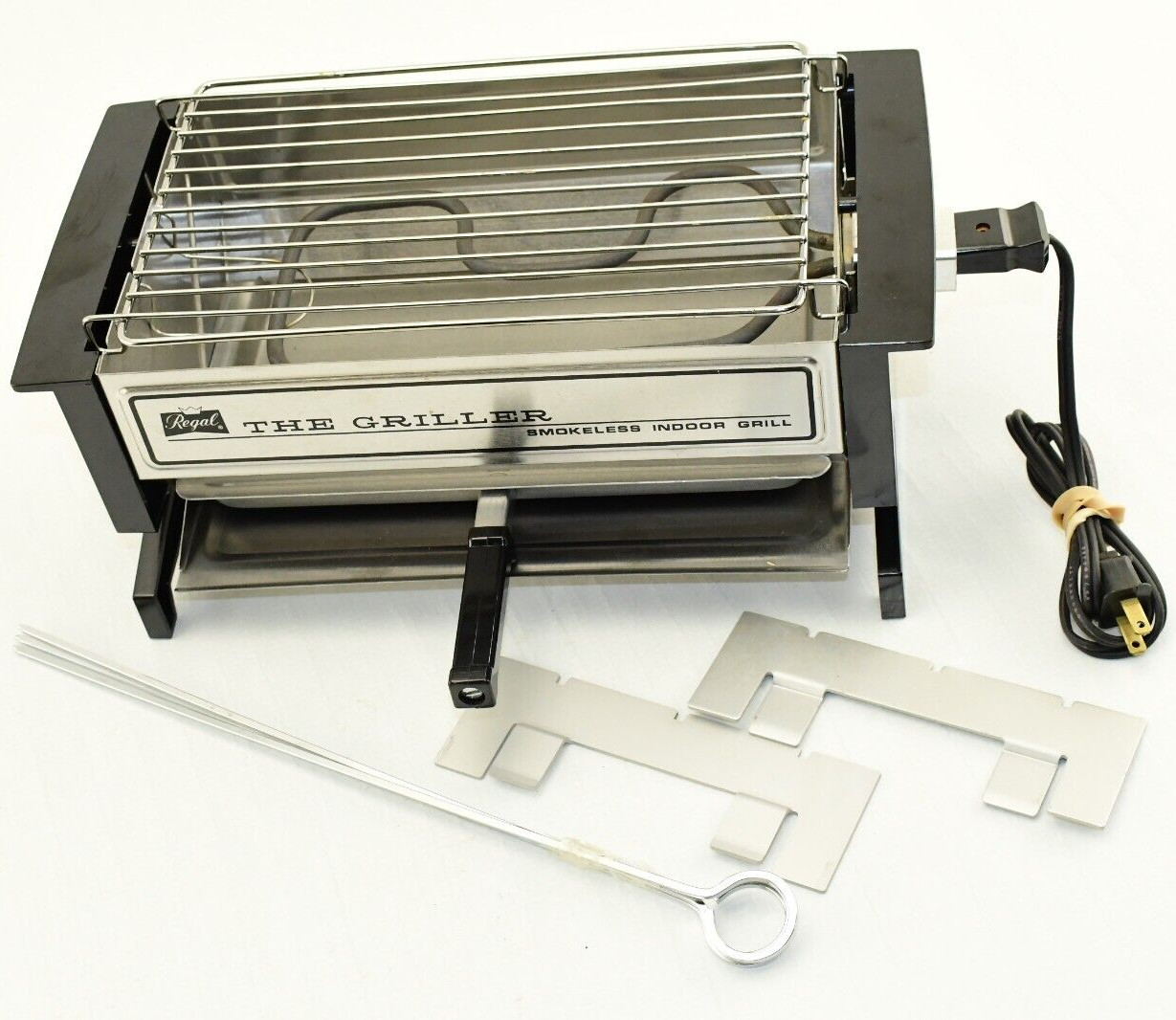 REGAL WARE Vintage ‘The Griller’ Smokeless Indoor Electric Mini Grill Model 6705