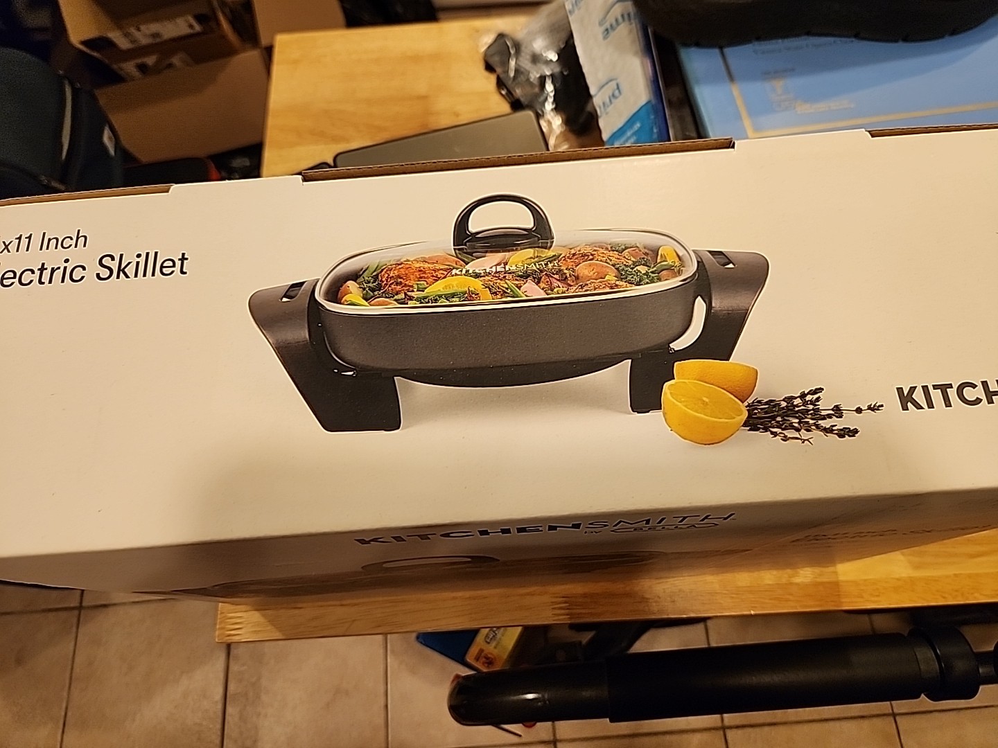 KitchenSmith by Bella TXG-619 11”x11” Electric Skillet 12117