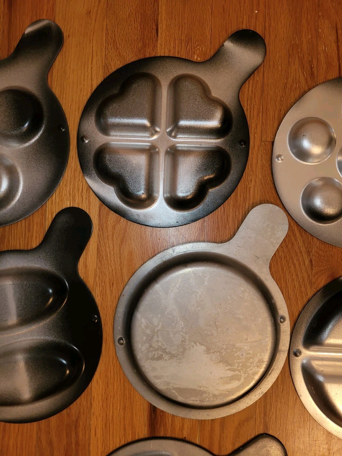 Lot Of 7 Xpress Redi Set Go Grill Pans Plates Inserts Replacement Set