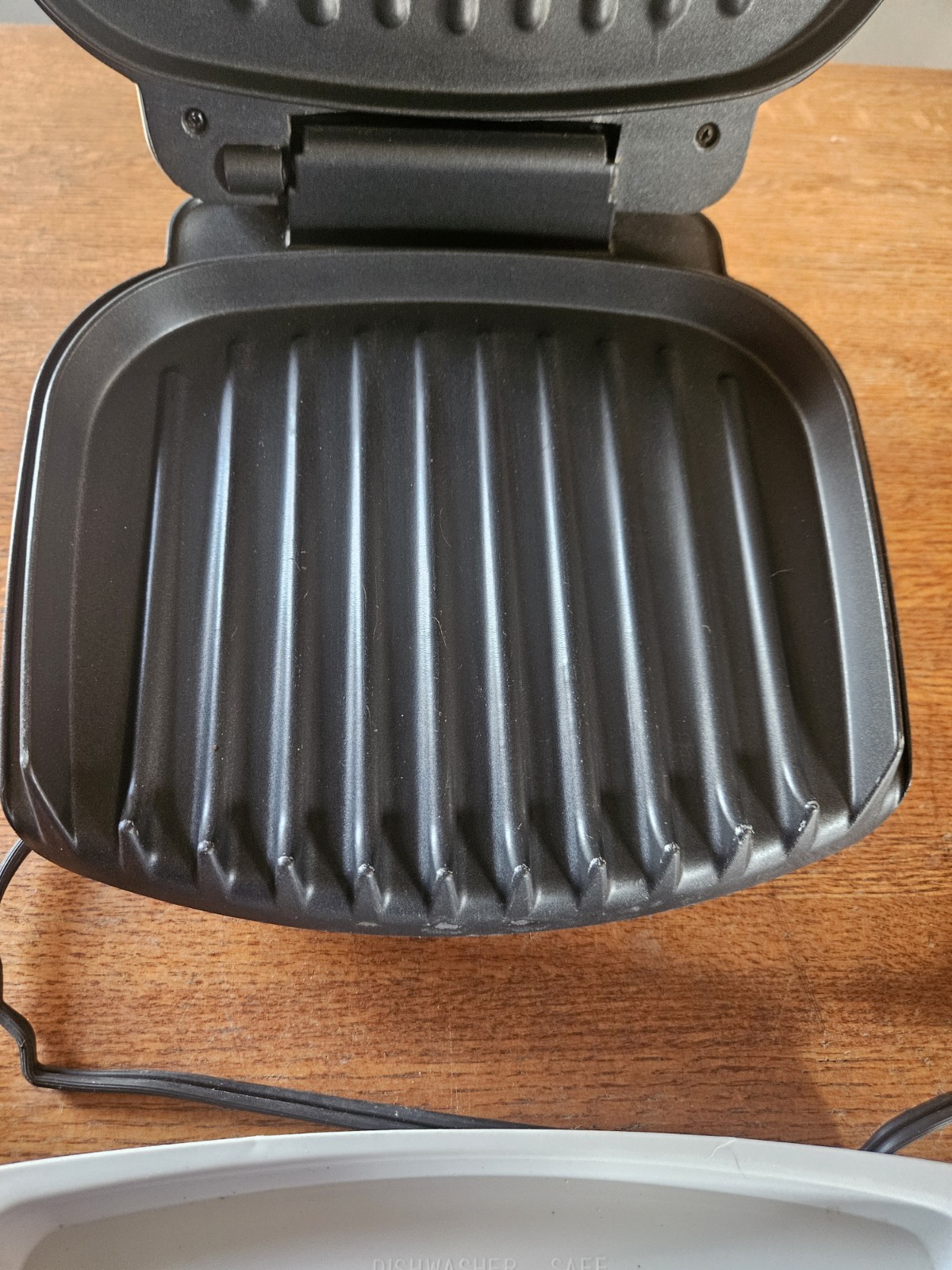 George Foreman Lean Mean Fat Reducing Grilling Machine 760W Purple/Silver