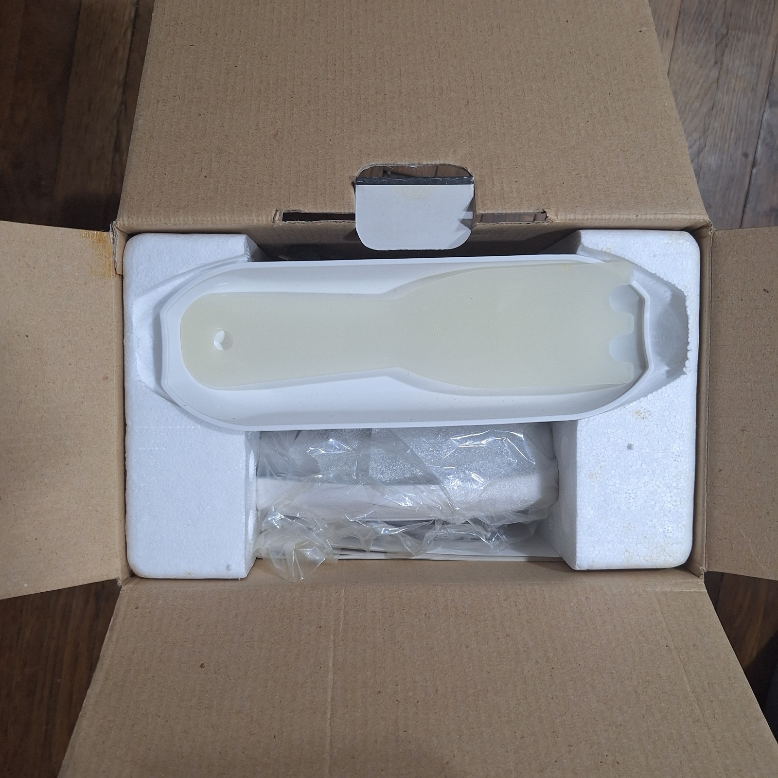 Vintage George Foreman GR10AWHT Lean Mean Fat Reducing Grill New In Open Box