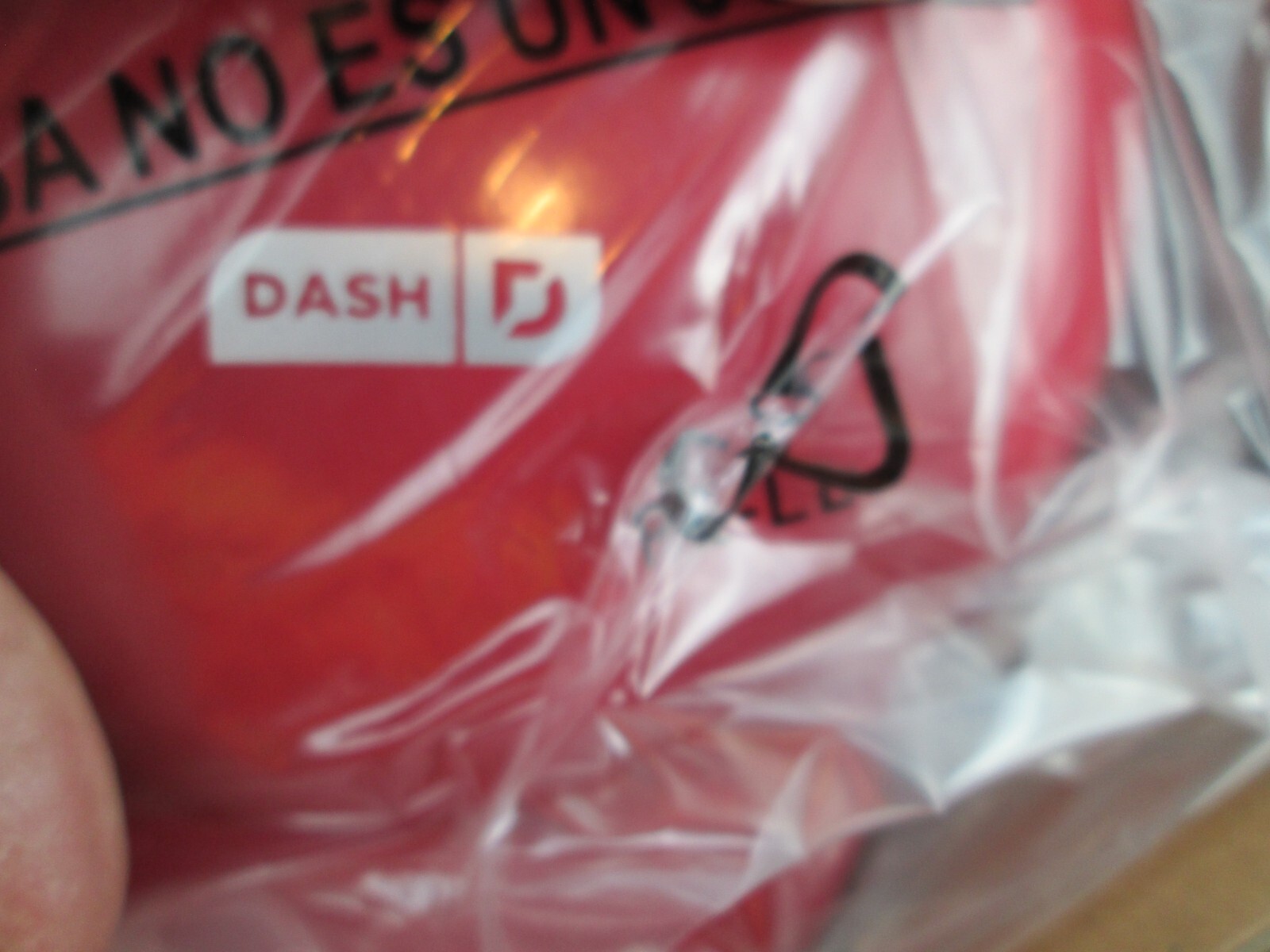 Dash DMS001RD Mini Maker Electric Round Griddle/ Individual Pancakes RED (NEW)