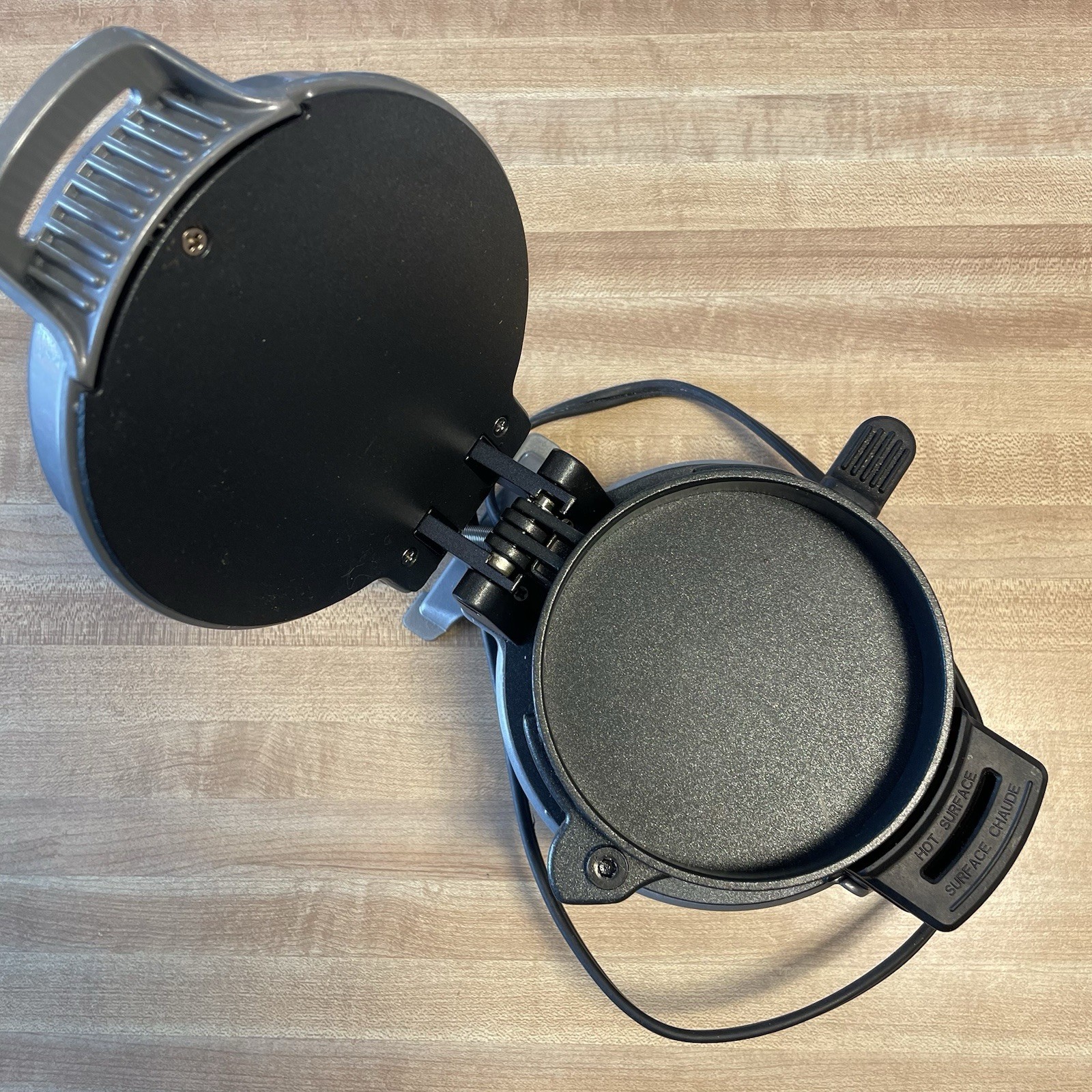 Hamilton Beach 25475 Breakfast Sandwich Maker – Silver -Tested Works