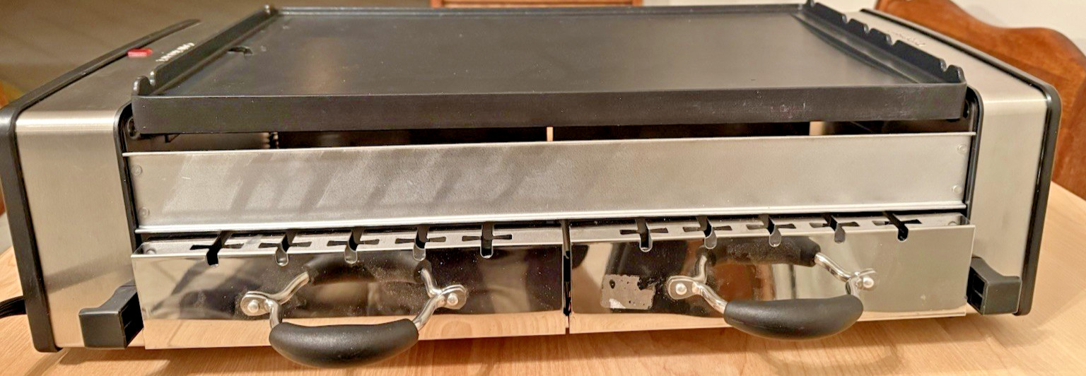 Cuisinart Griddler Grill Centro GC-17N Indoor Kebab Skewer Hot Dog Griddle NEW