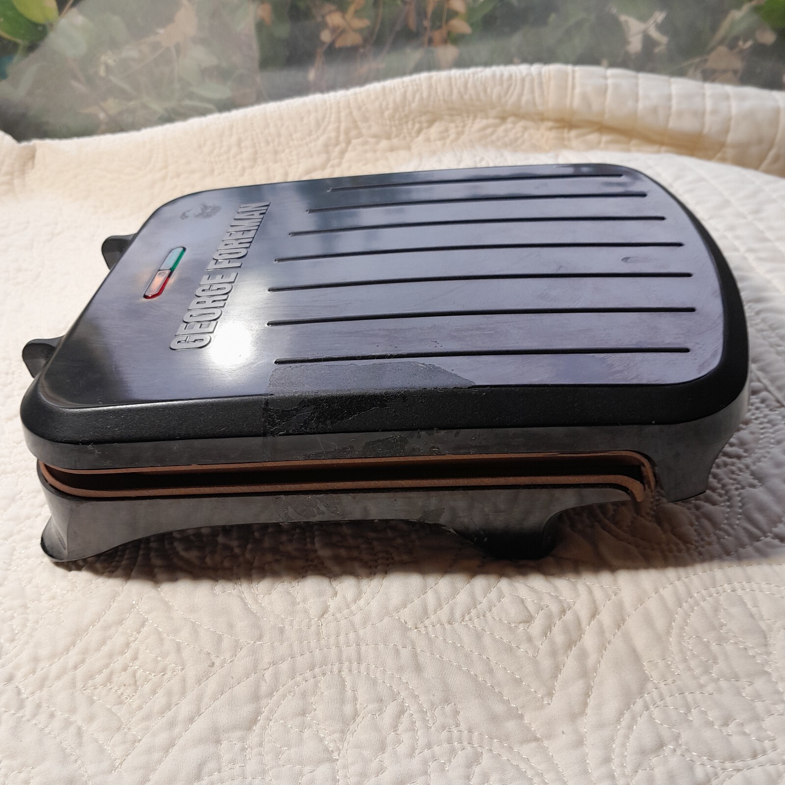 George Foreman 2 Serving Contact Grill Adjustable Barbecue Angle Non Stick USA