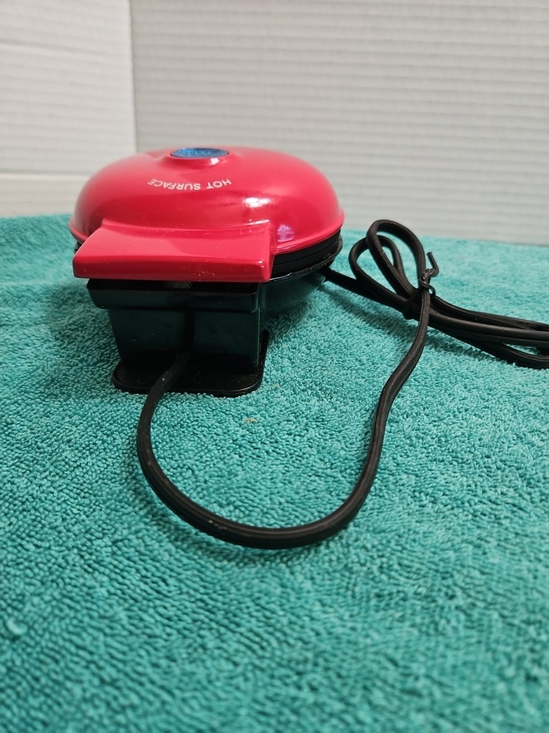 Dash Mini Maker Electric Round Griddle Individual Pancakes Cookies Eggs Red