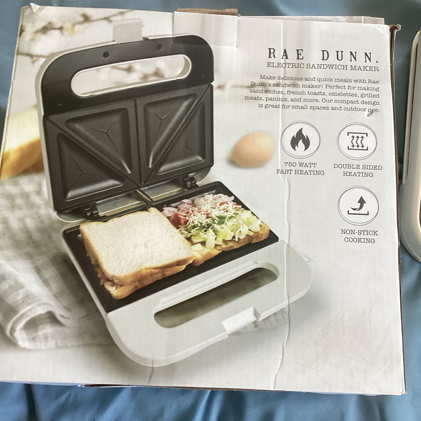 Rae Dunn Electric Sandwich Maker 750W Non-Stick Double Sided Fast Heating White