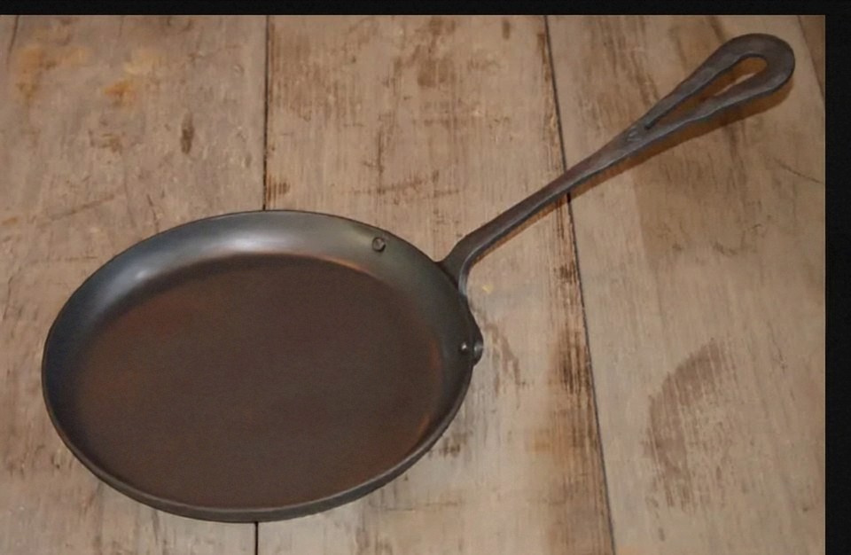 10″ Base Hand-Forged Griddle