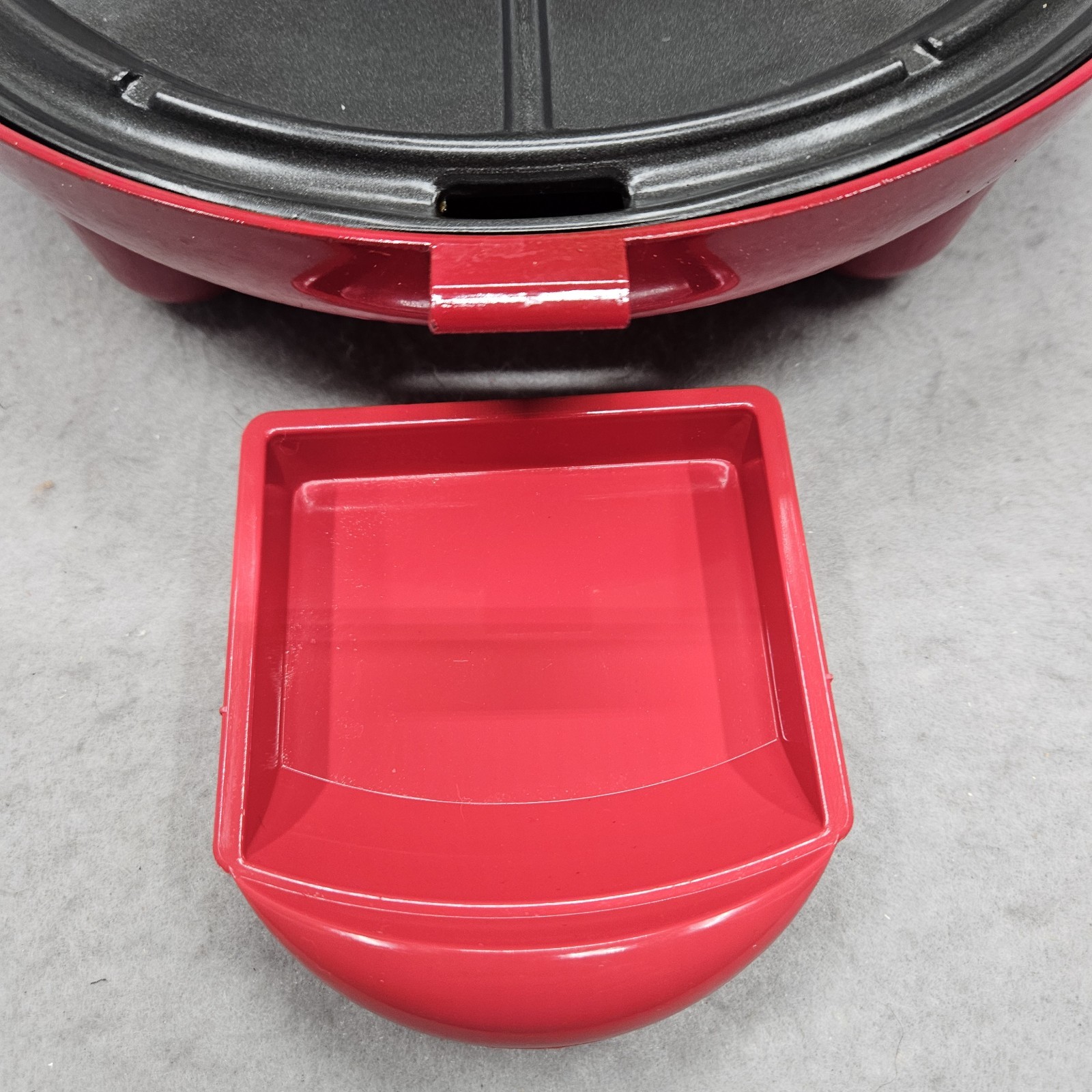 El Paso Chile Company Quesadilla Maker Electric # 10023