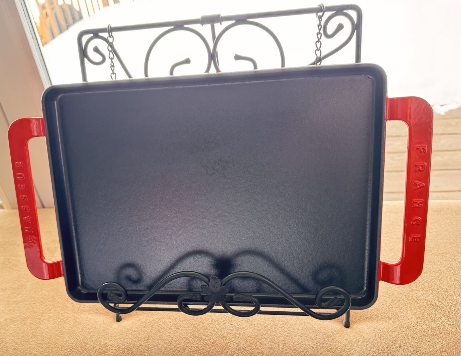 Cast iron griddle rectangularChasseur 16.5″ x 9.75″ in Beautiful Red Heavy Duty
