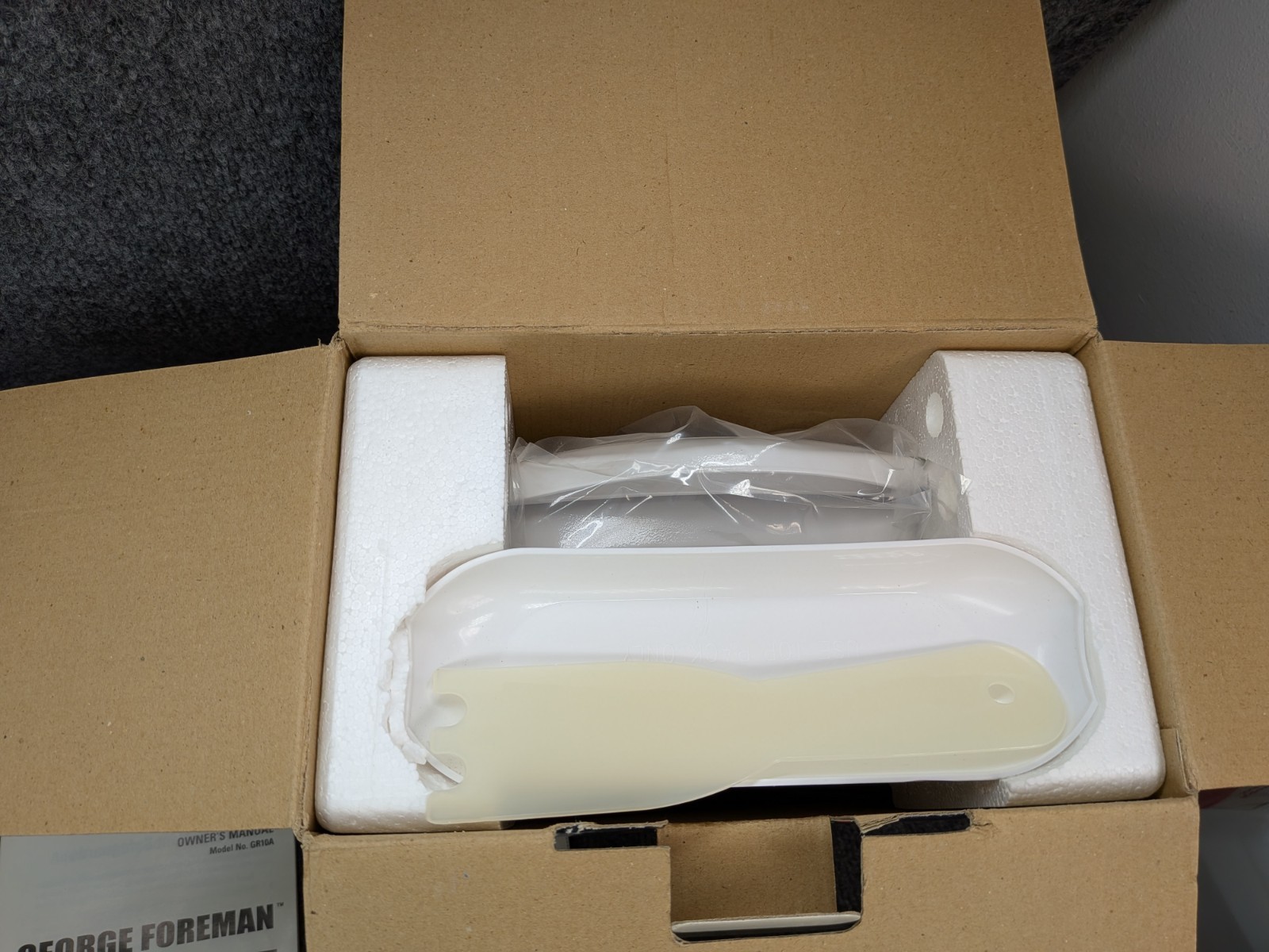 Vintage George Foreman Lean Mean Fat Reducing Grill GR10A White NEW Open Box…