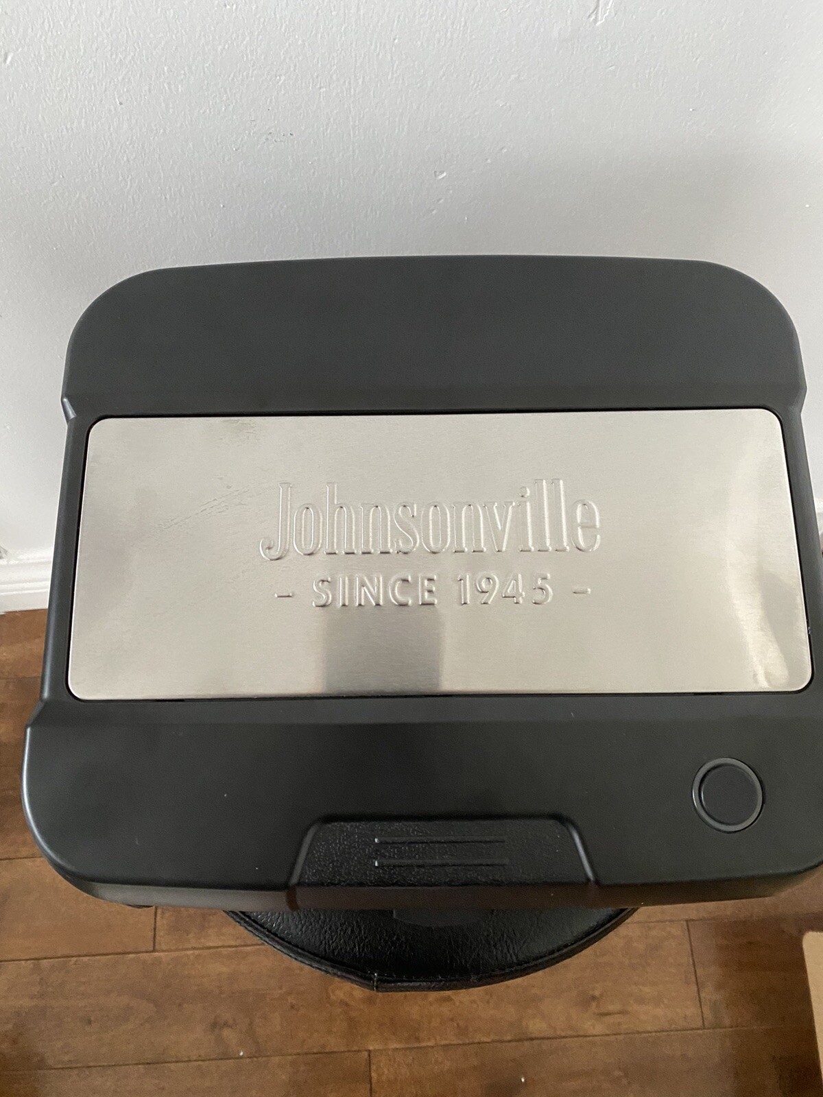 Johnsonville Sizzling Sausage Grill Plus 3 in 1 Indoor Electric Grill BTG-500