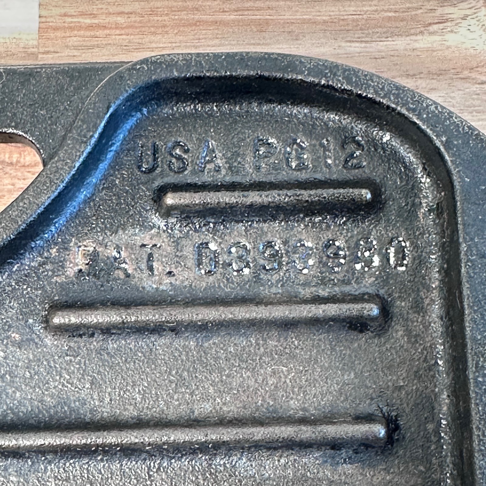 Lodge Pro-Grid Cast Iron Reversible Grill Griddle Combo PG12 USA 20×10.5 USA
