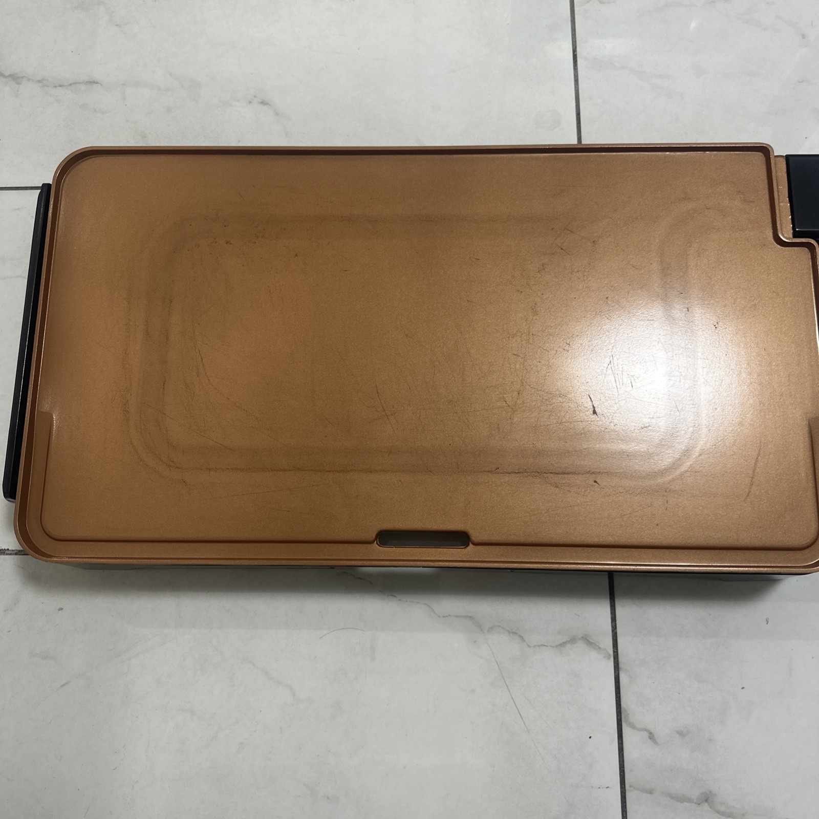 BELLA XL Electric Ceramic Titanium Griddle, 12″ x 22″, Copper/Black DAMAGED