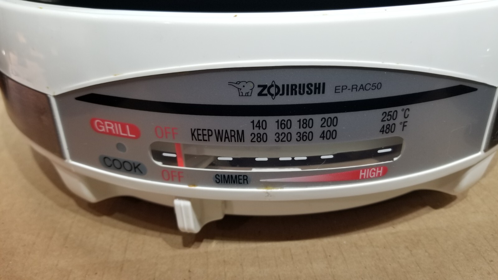 Zojirushi EP-RAC50 Gourmet d’Expert Electric Skillet 1350W White