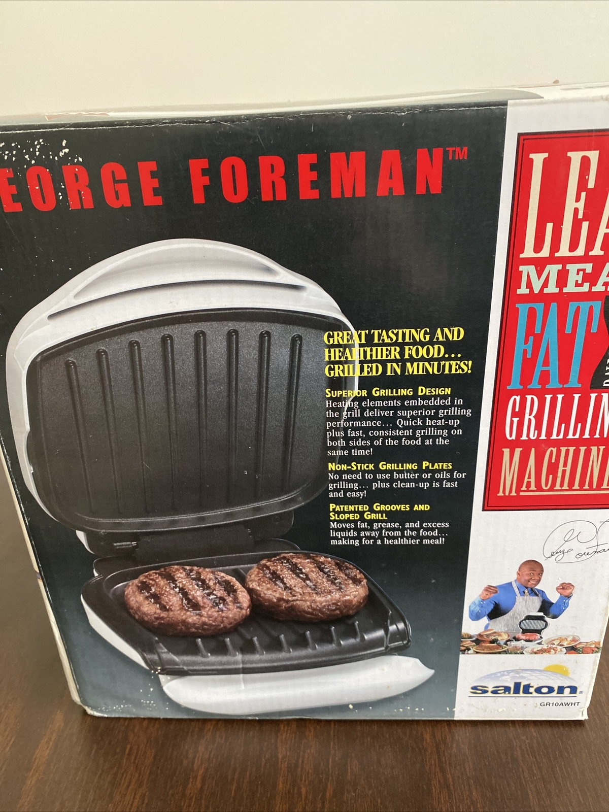 George Foreman “Lean Mean Fat Reducing Grilling Machine” GR10AWHT New Open Box