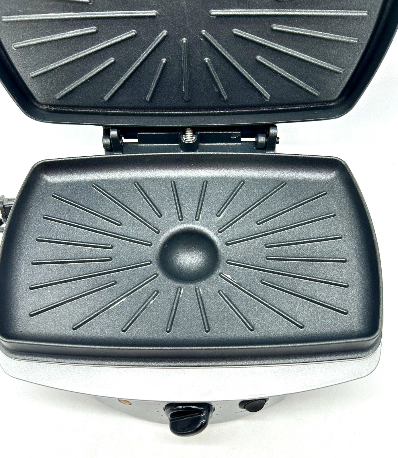 VillaWare UNO 2030 Two-way Indoor Grill With Steam Tested Working Clean
