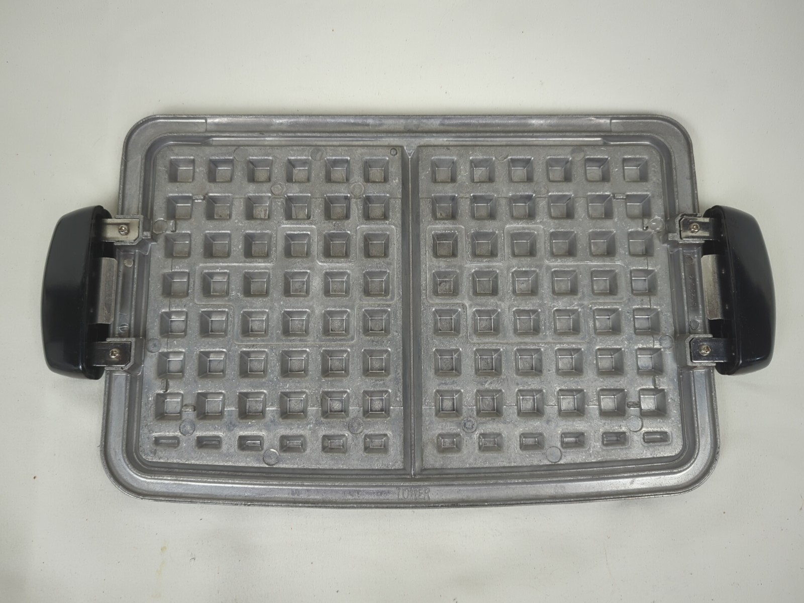 George Foreman EVOLVE WAFFLE Plates Model TSK-2610 Replacement Grill Set