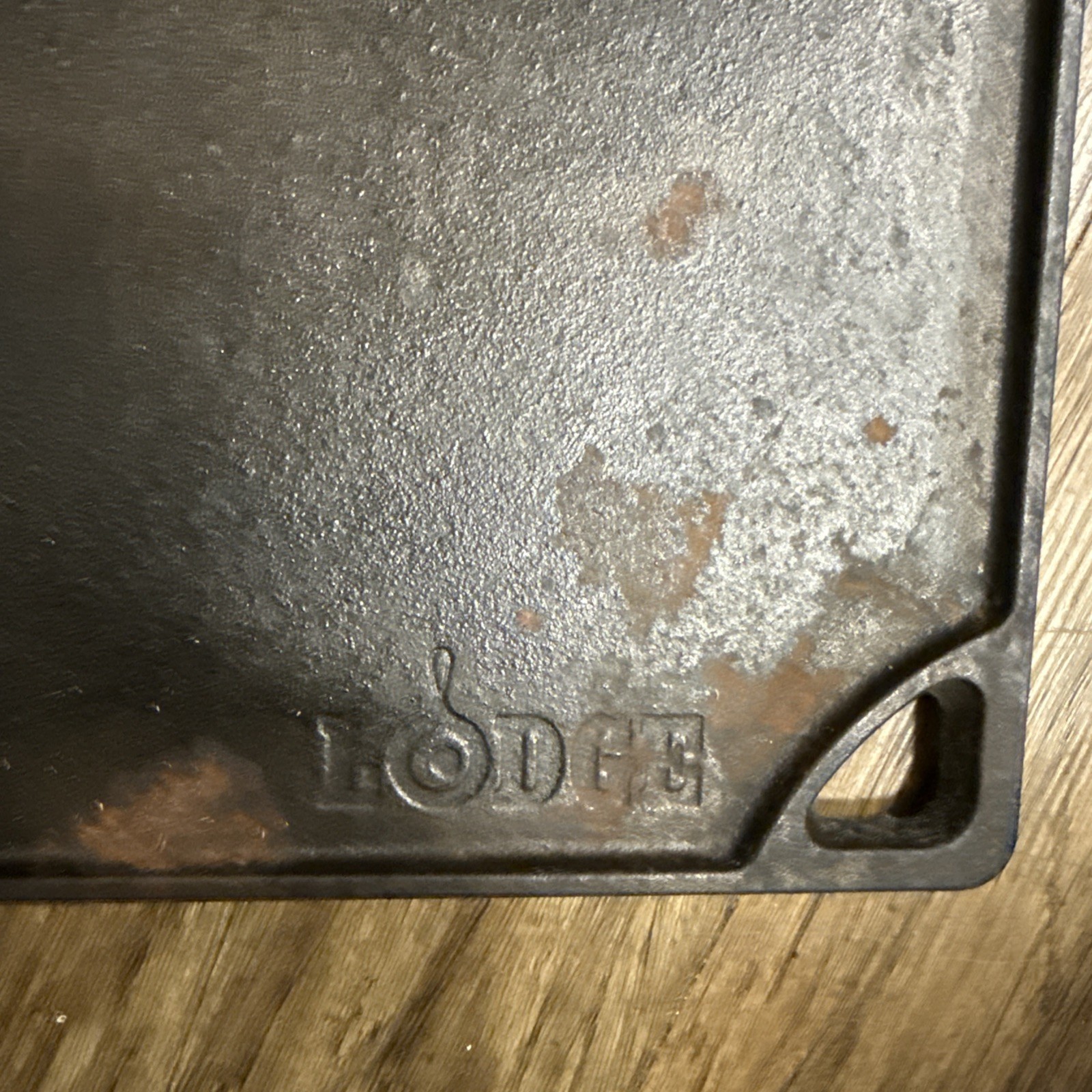Lodge Logic 2-Sided Cast Iron Griddle 16 1/2 Inch