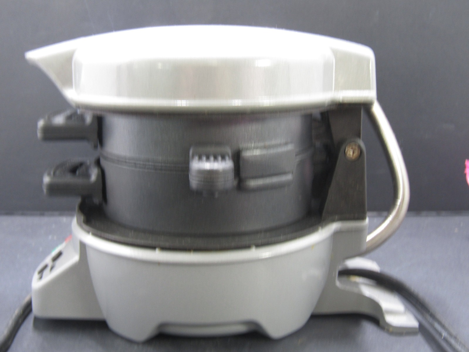 Hamilton Beach Breakfast Sandwich Maker Built in Timer Pre Heat Light Pre Owned