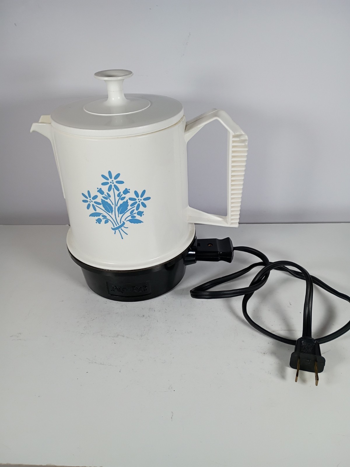 Vintage Blue Floral Regal Poly Hot Pot 5 Cup Electric Tea Coffee Water Kettle