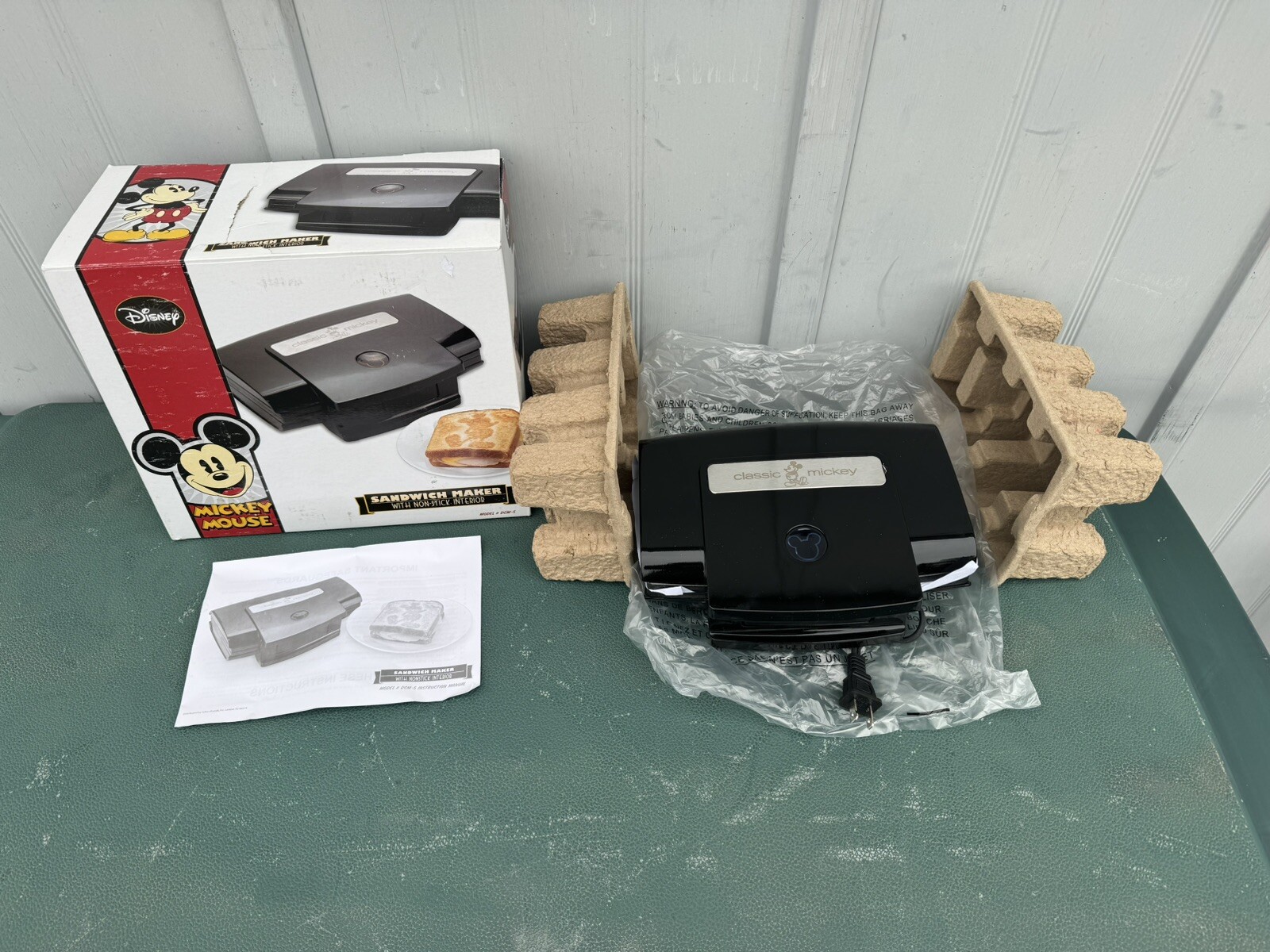 Disney Mickey Mouse Sandwich Maker Non-Stick Black
