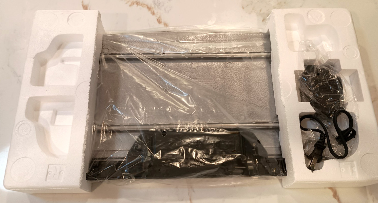 Black + Decker Extra Large 20”x11” Nonstick Electric Griddle – Unused Open Box