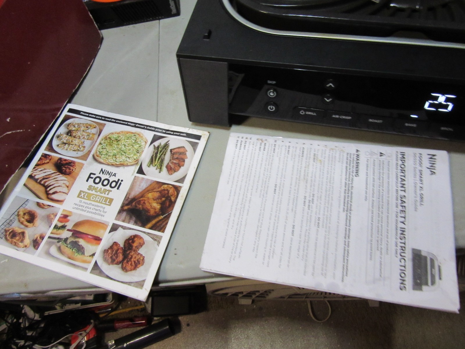 Ninja DG551 Foodi Smart XL Indoor Grill & Air Fryer FREESHIP