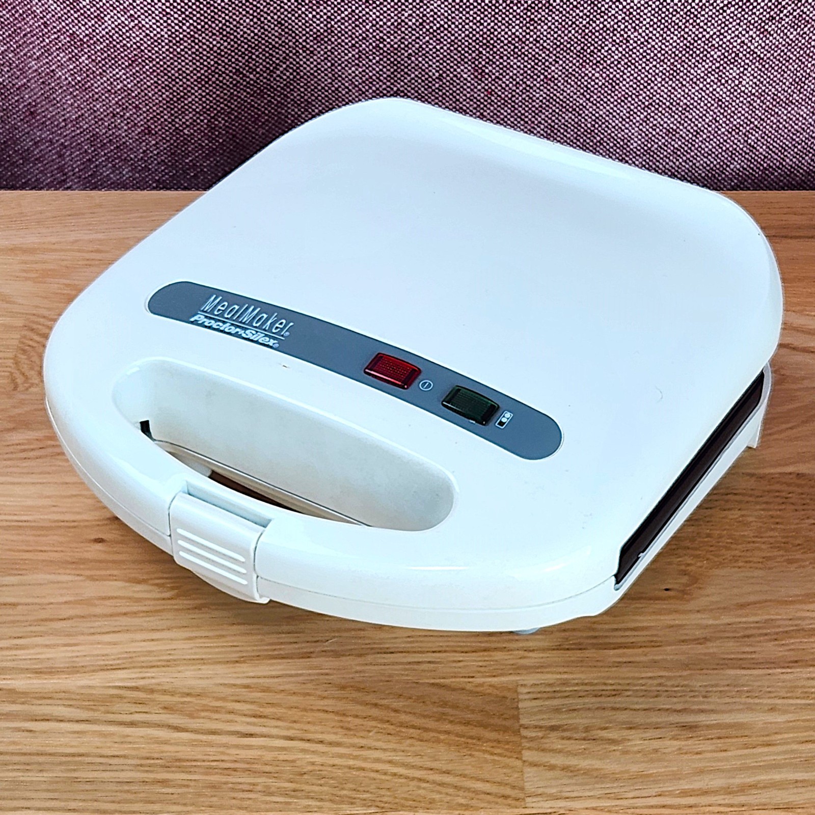 Vintage Proctor-Silex MealMaker Sandwich Toaster – White – Nonstick Grill
