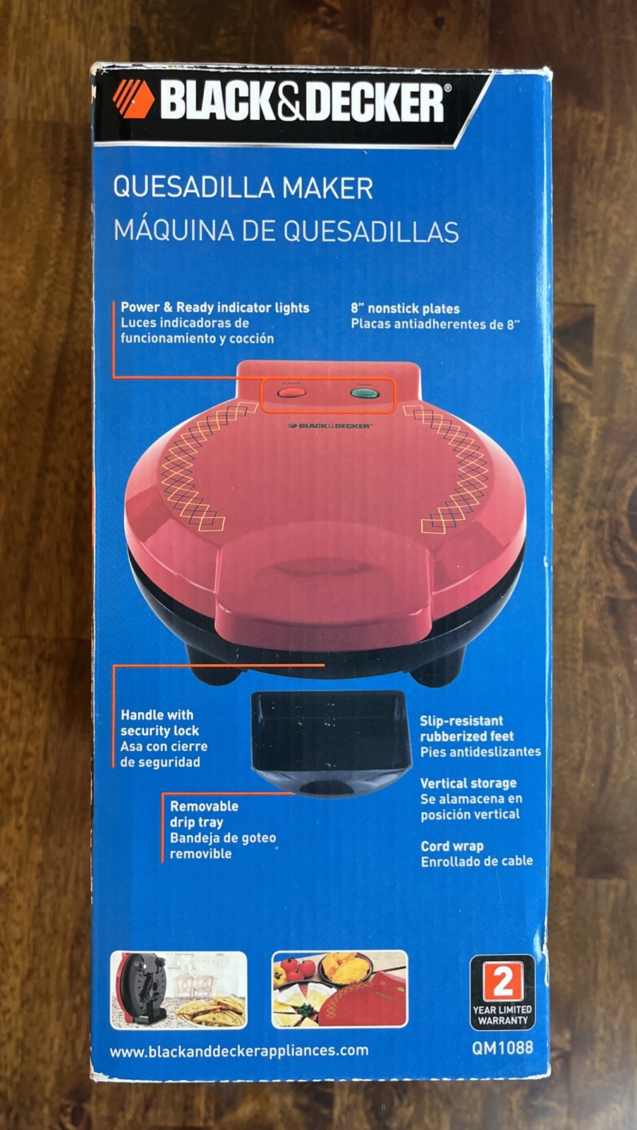 Black & Decker Quesadilla Maker 8″ nonstick plates, 6 Deep-Dish pockets New