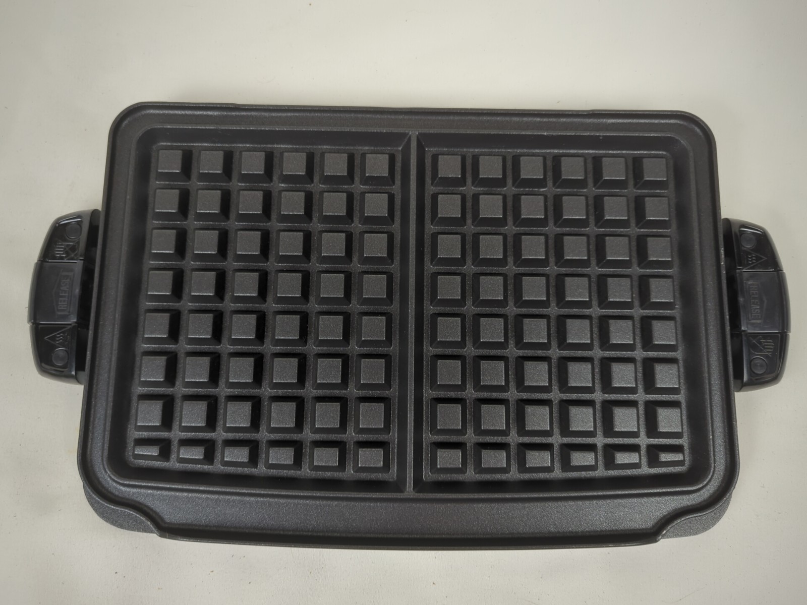 George Foreman EVOLVE WAFFLE Plates Model TSK-2610 Replacement Grill Set