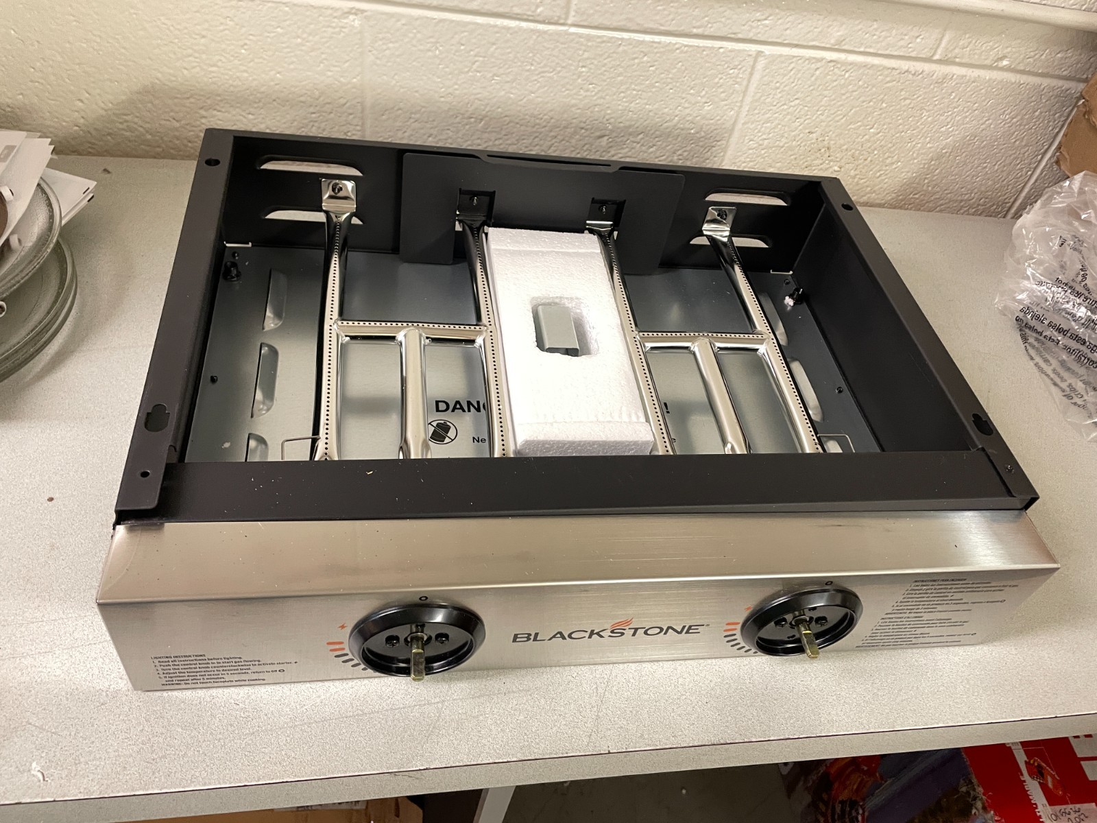 BLACKSTONE 22″ OMNIVORE TABLETOP GRIDDLE TRAVEL BUNDLE 2427