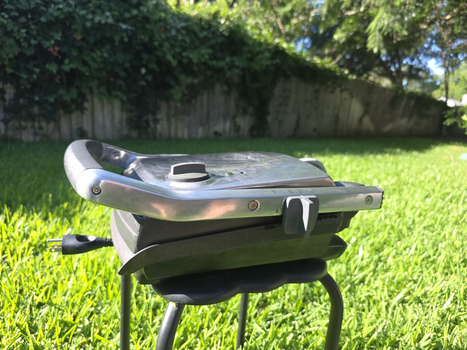 Breville TG425XL Sandwich/Panini Grill Press Stainless Still 120V/1500W.