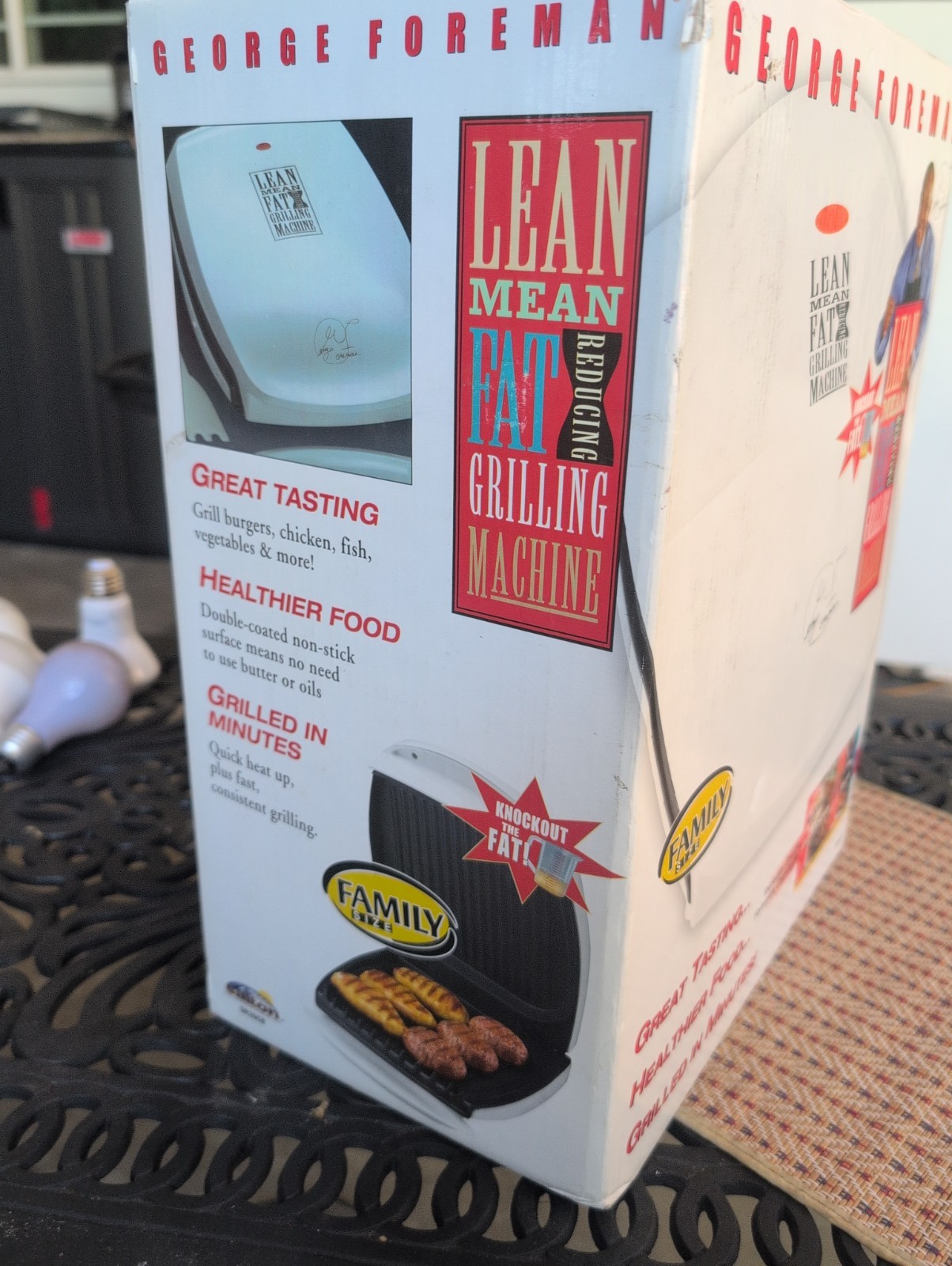 Vtg George Foreman Grill Extra Large Family Sized GR26CB Indoor Easy Cooking New