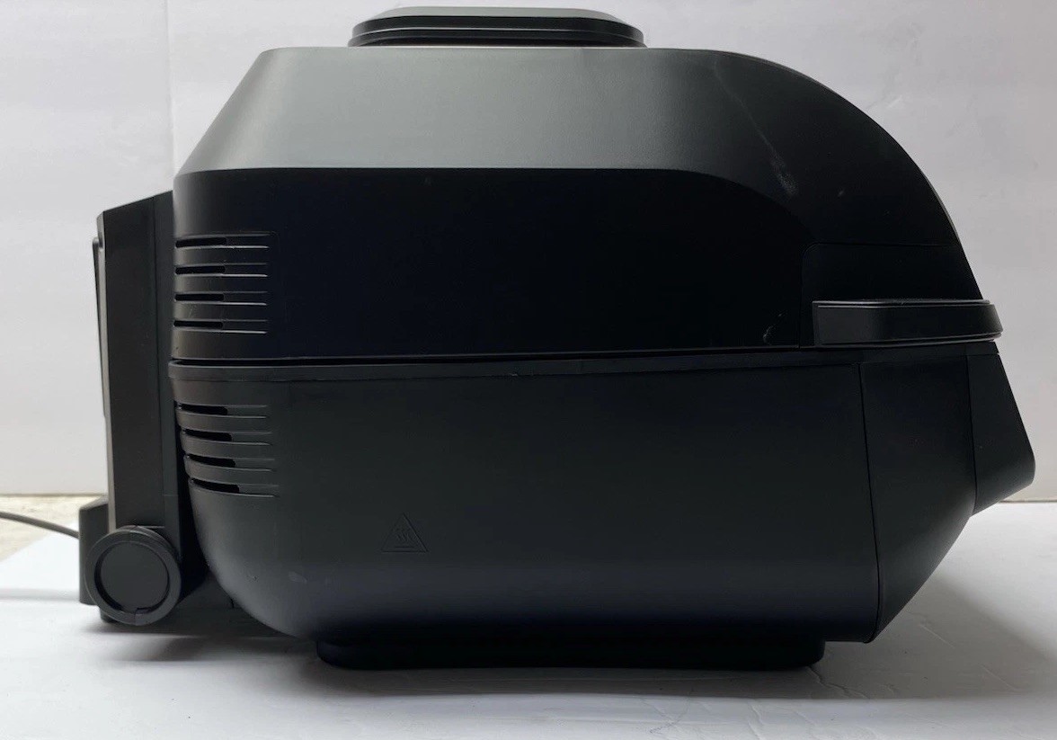 Ninja Foodi 1760W 6-in-1 Indoor Grill with 4-Quart Air Fryer – Black (EG201)
