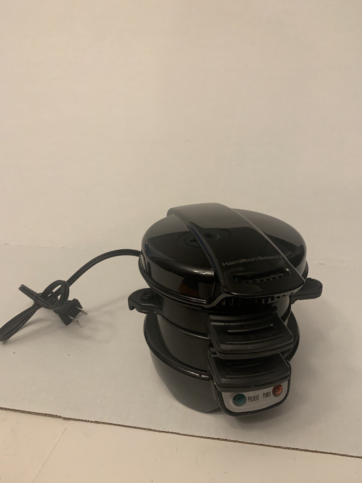Hamilton Beach Breakfast Sandwich Maker Type ST29