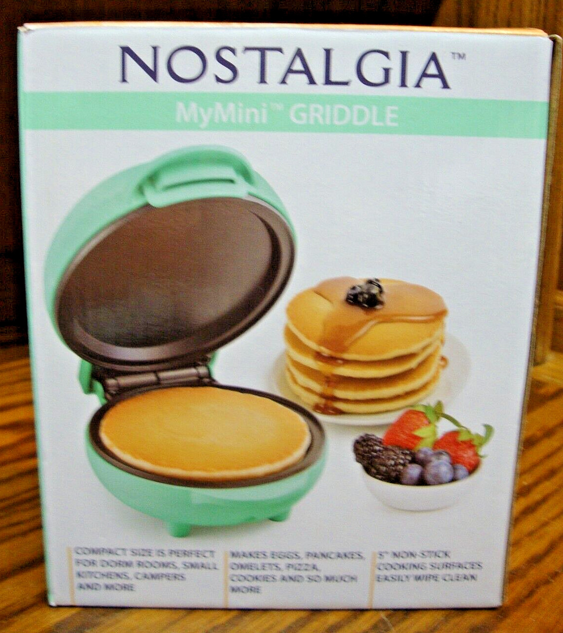Nostalgia MyMini Mini Griddle SMALL 5″ NonStick Compact~Camping~Dorm Rooms A21