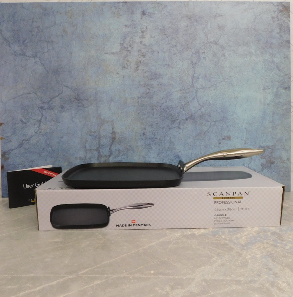 SCANPAN Professional Nonstick 11-Inch Square Griddle – New